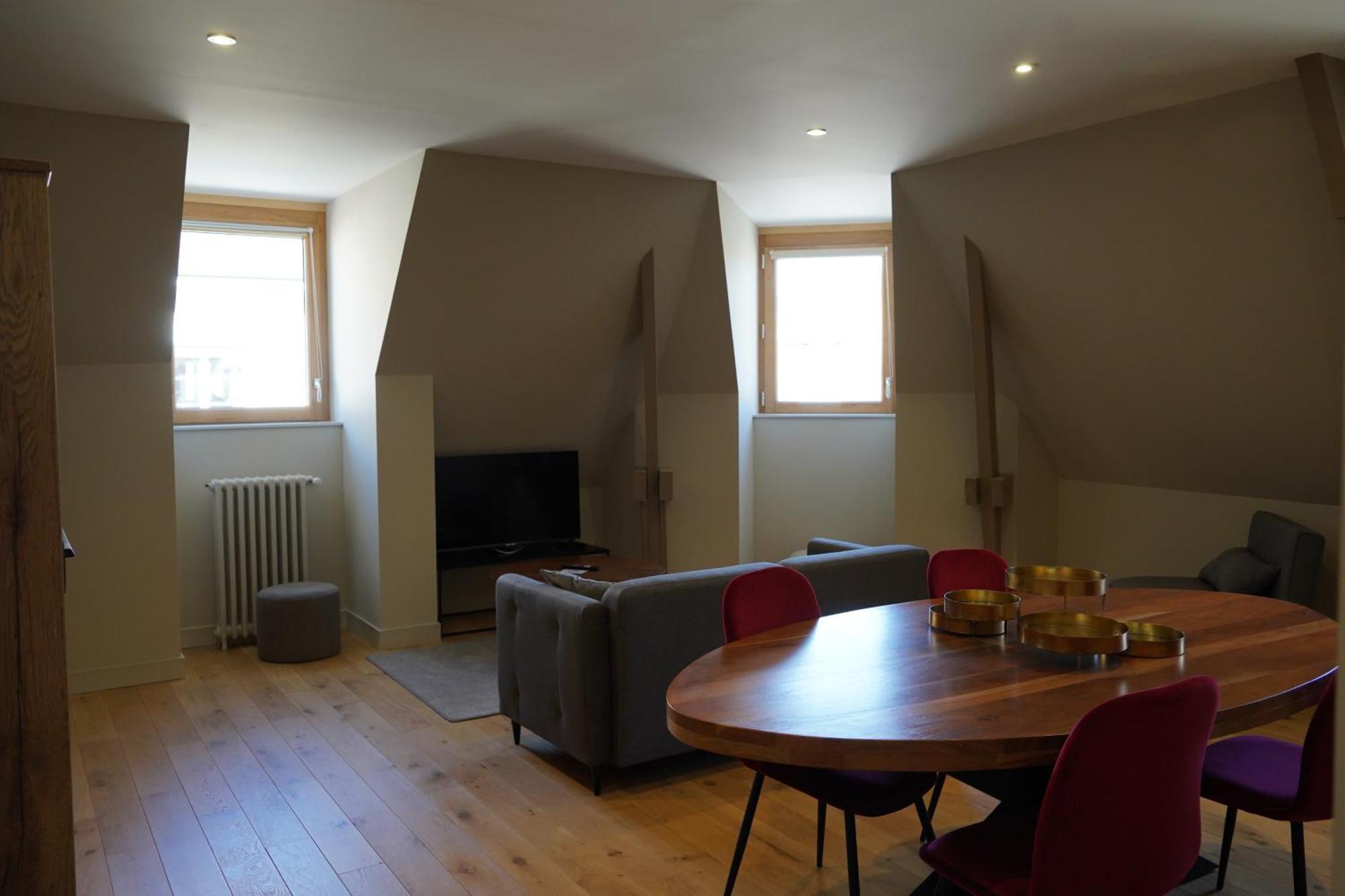 Les Suites Gueguen Chablis Bagian luar foto