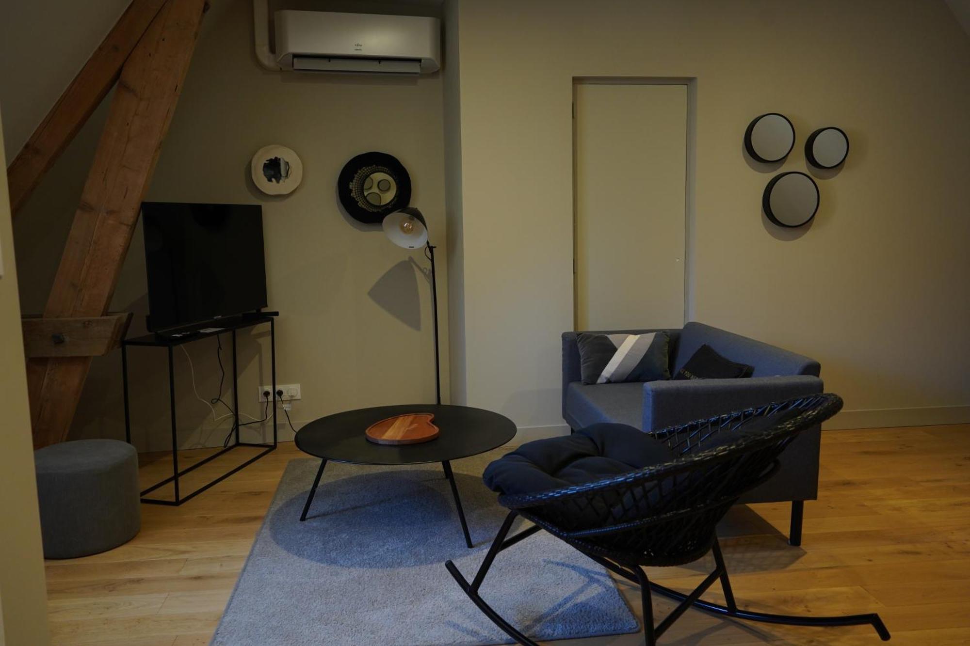 Les Suites Gueguen Chablis Bagian luar foto