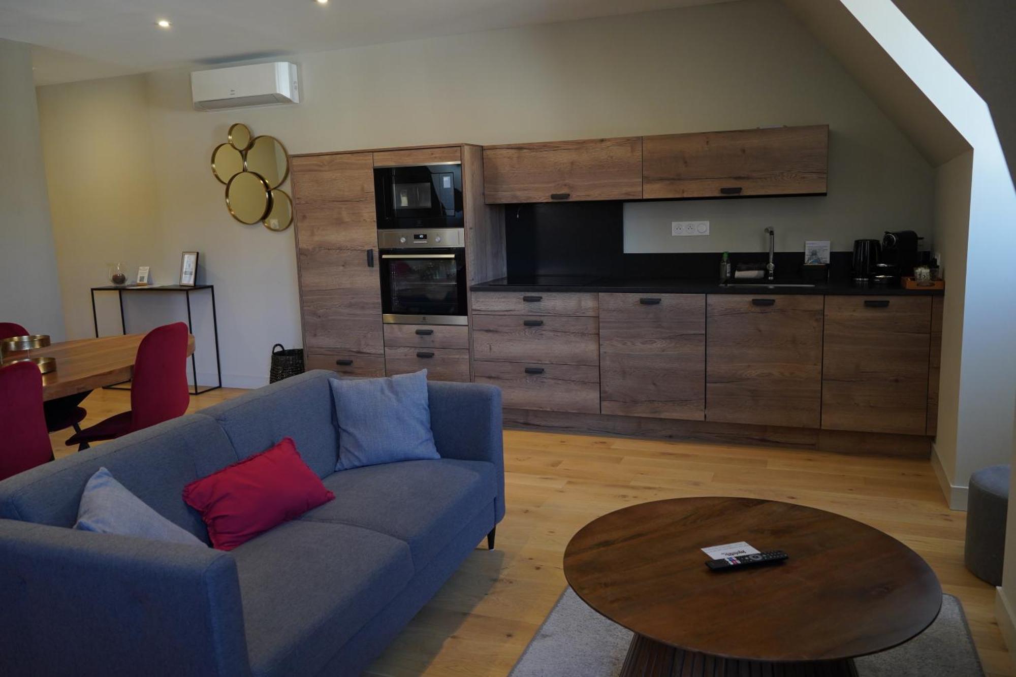 Les Suites Gueguen Chablis Bagian luar foto