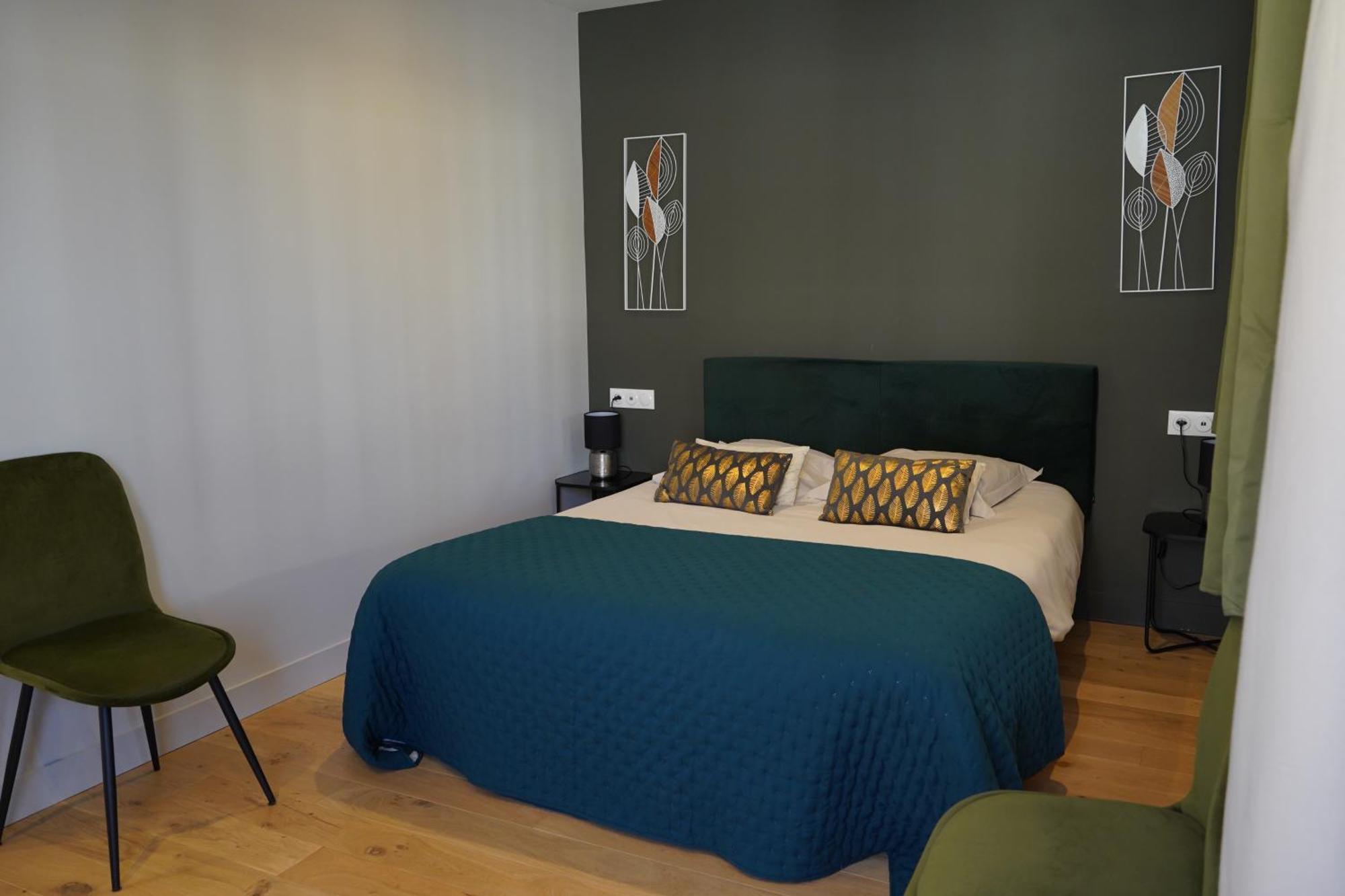 Les Suites Gueguen Chablis Bagian luar foto